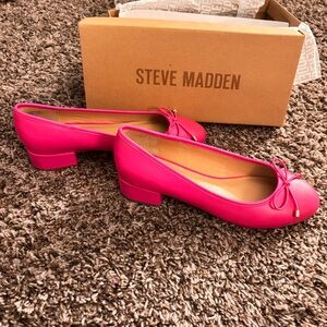 BRAND NEW. NEVER WORN. Steve Madden Cherish Ballet Block-Heel Shoes in Pink.